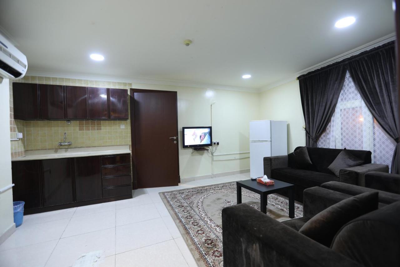 العييري للوحات المفروشة الدمام3 Apartment Exterior photo