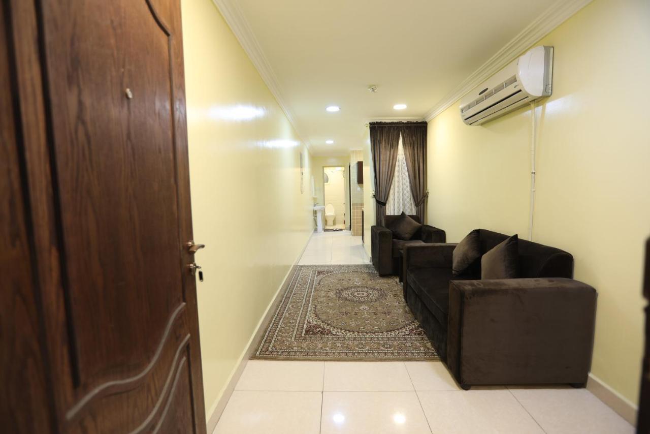 العييري للوحات المفروشة الدمام3 Apartment Exterior photo